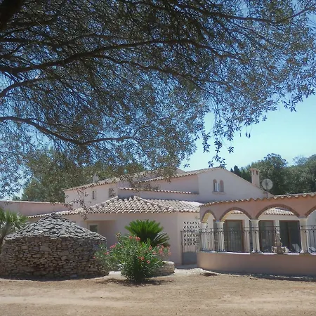 Casa de hóspedes Domaine De Foresta