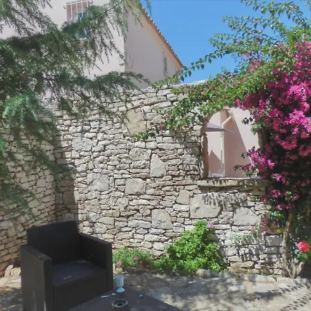 Casa de hóspedes Domaine De Foresta 4*