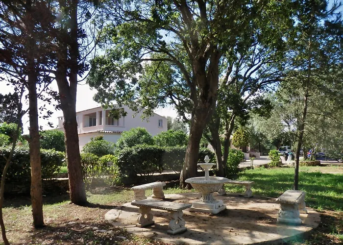 Domaine De Foresta 보니파시오