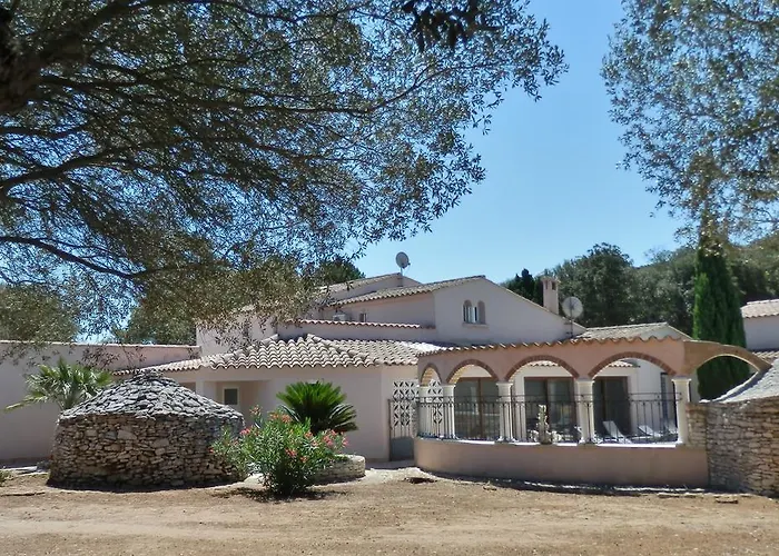 Domaine De Foresta 3*